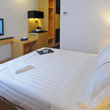 Hotel Granada Johor Bahru Exteriér fotografie